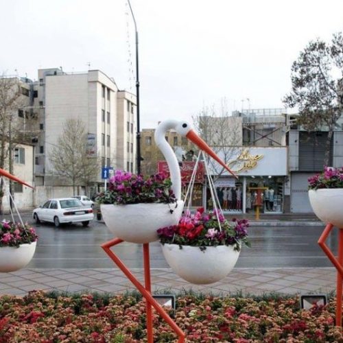 ساخت انواع گلدان های فایبرگلاس زرین کار