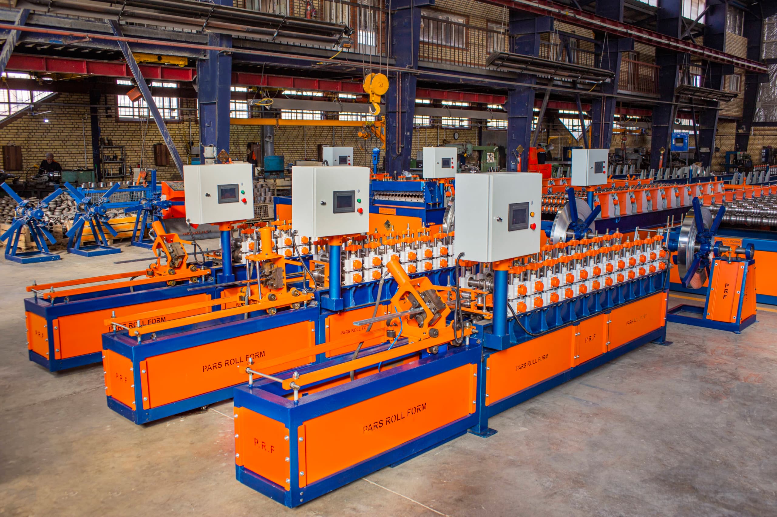 فروش دستگاه انواع پروفیل سقف کاذب  اف ال یو  09121889200